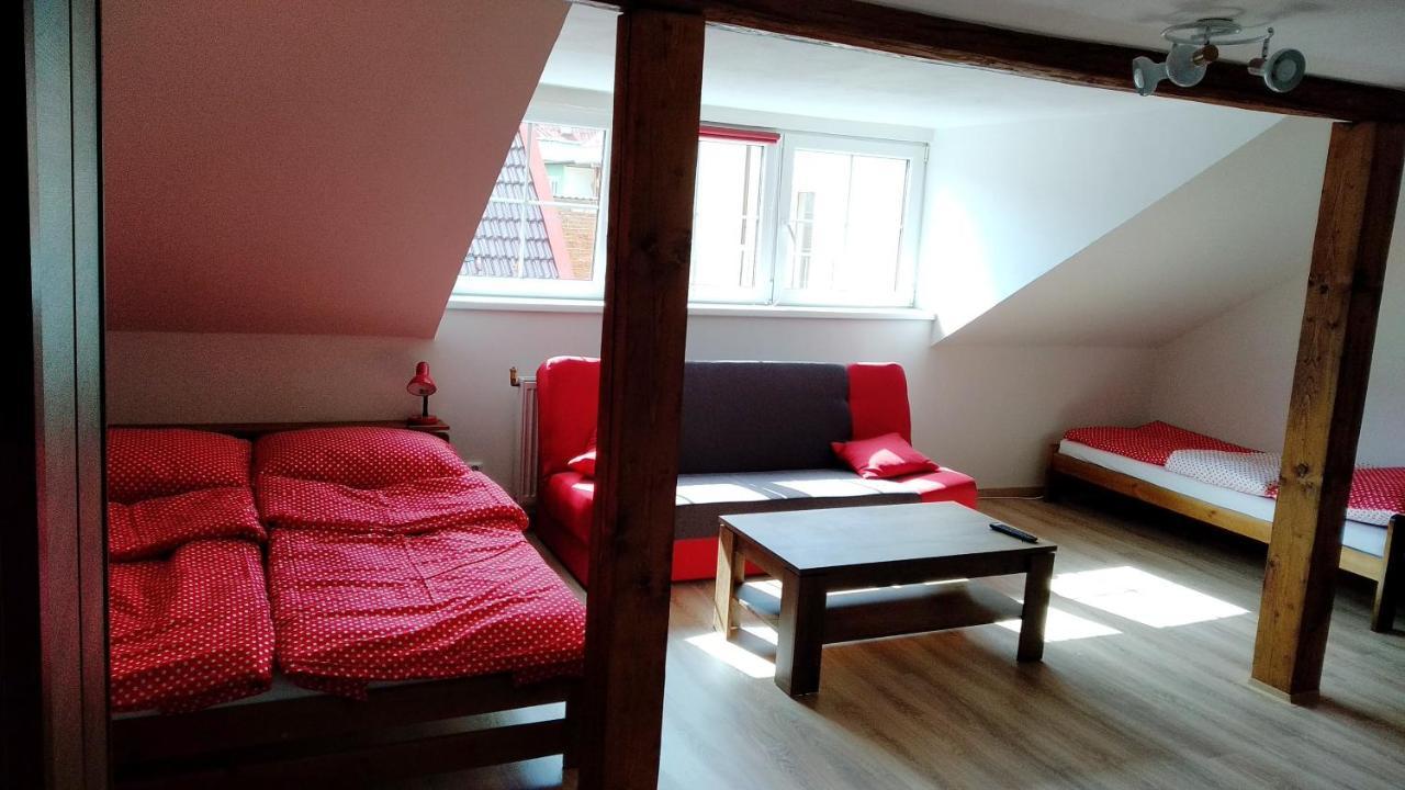 Apartmany Kukacci Hnizdo Benesov nad Ploucnici Exteriör bild