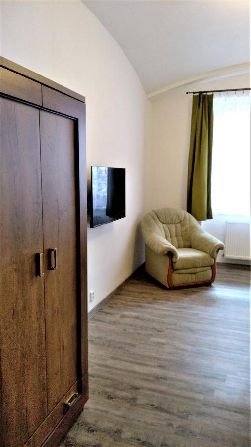 Apartmany Kukacci Hnizdo Benesov nad Ploucnici Exteriör bild